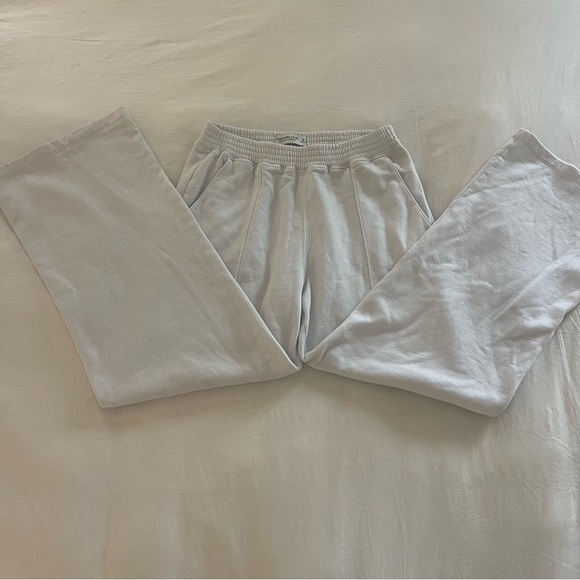 Abercrombie & Fitch Soft Collection Flare Sweat Pants - Picture 2 of 7